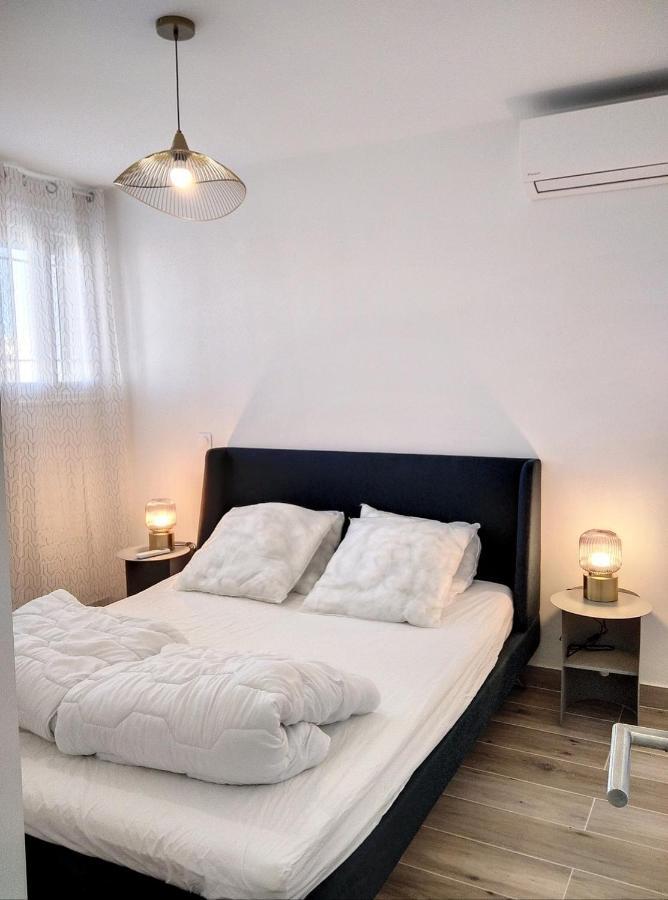 Armorial Apartment Juan-les-Pins